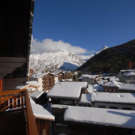 Chalet Alpenruh Saas-Fee Rom bilde
