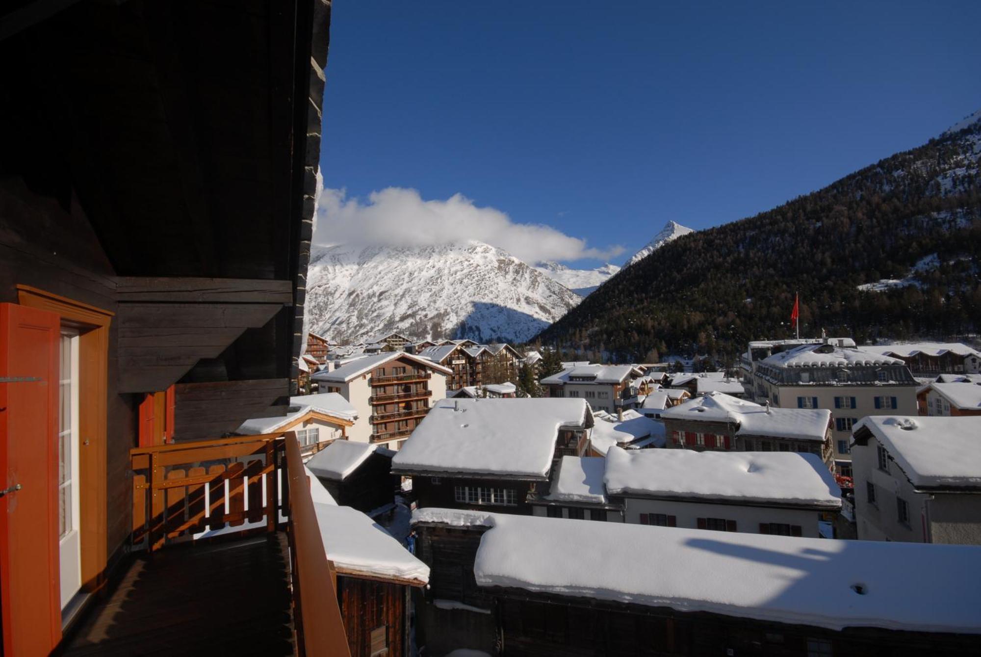 Chalet Alpenruh Saas-Fee Rom bilde